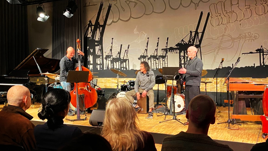 saxyarpa, Schlaglichter, Hamburger Konservatorium